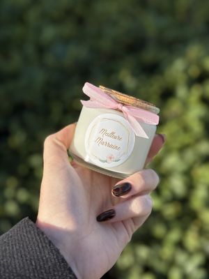Personalized pregnancy announcement candle, 100 g – A touching gift for grandma, auntie, etc.