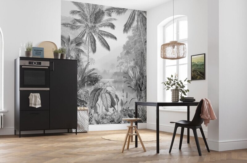 La Tropical B &amp; W