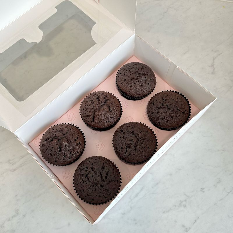 NAKED CUPCAKES