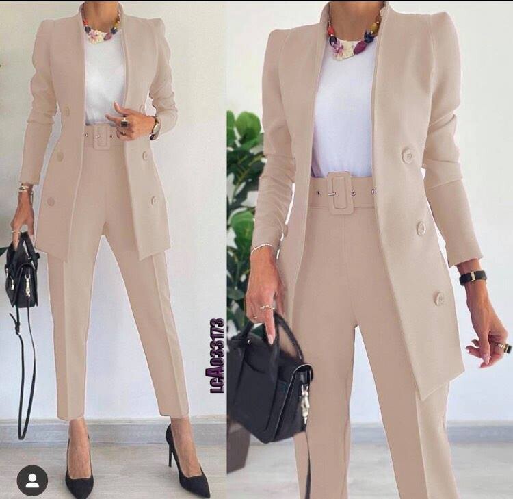 Women&#39;s suits