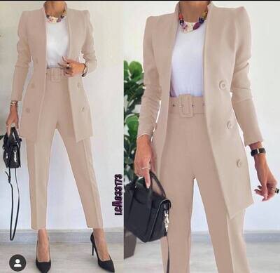Women&#39;s suits