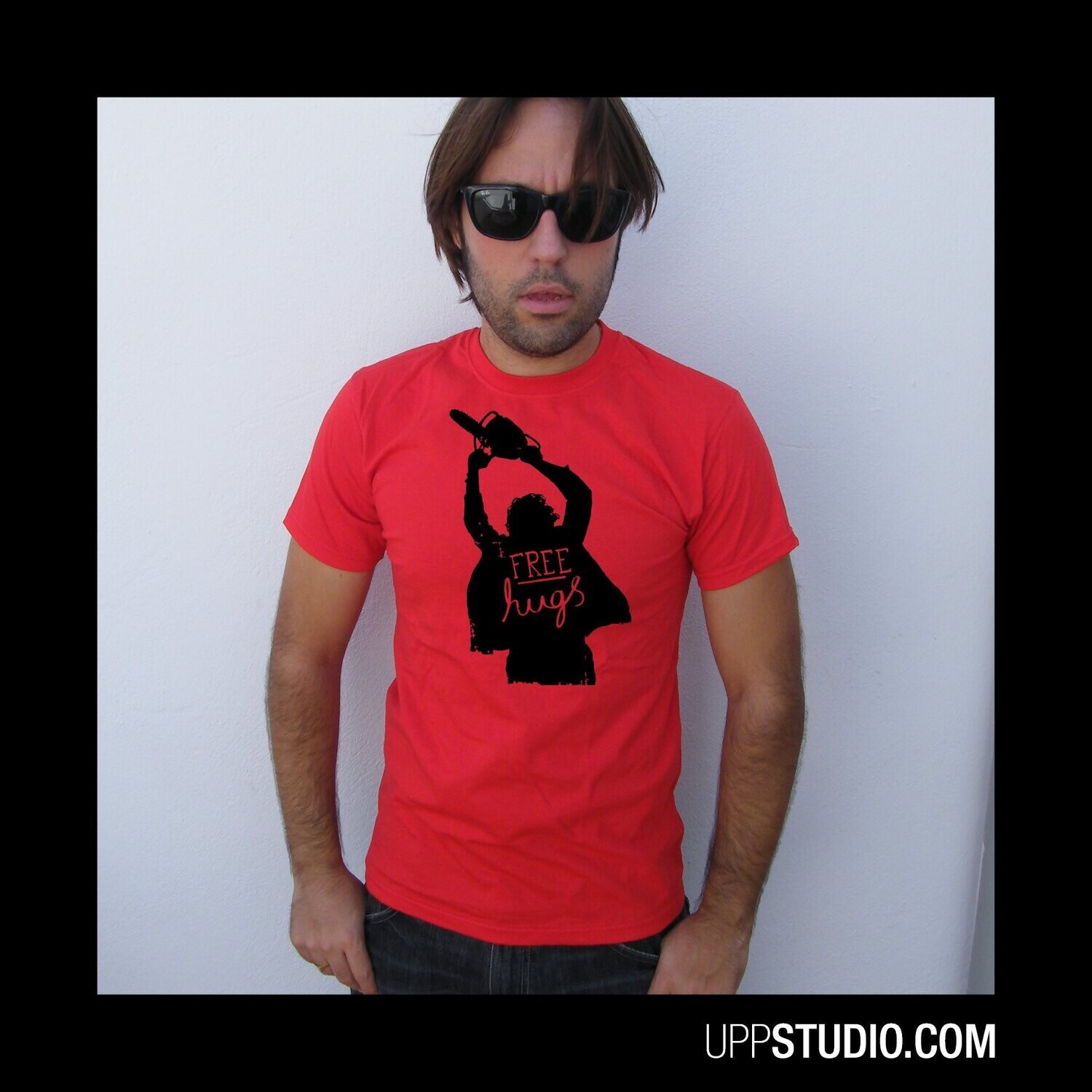 Camiseta Free Hugs | La Matanza de Texas | Leatherface, Tallaje: Chico
