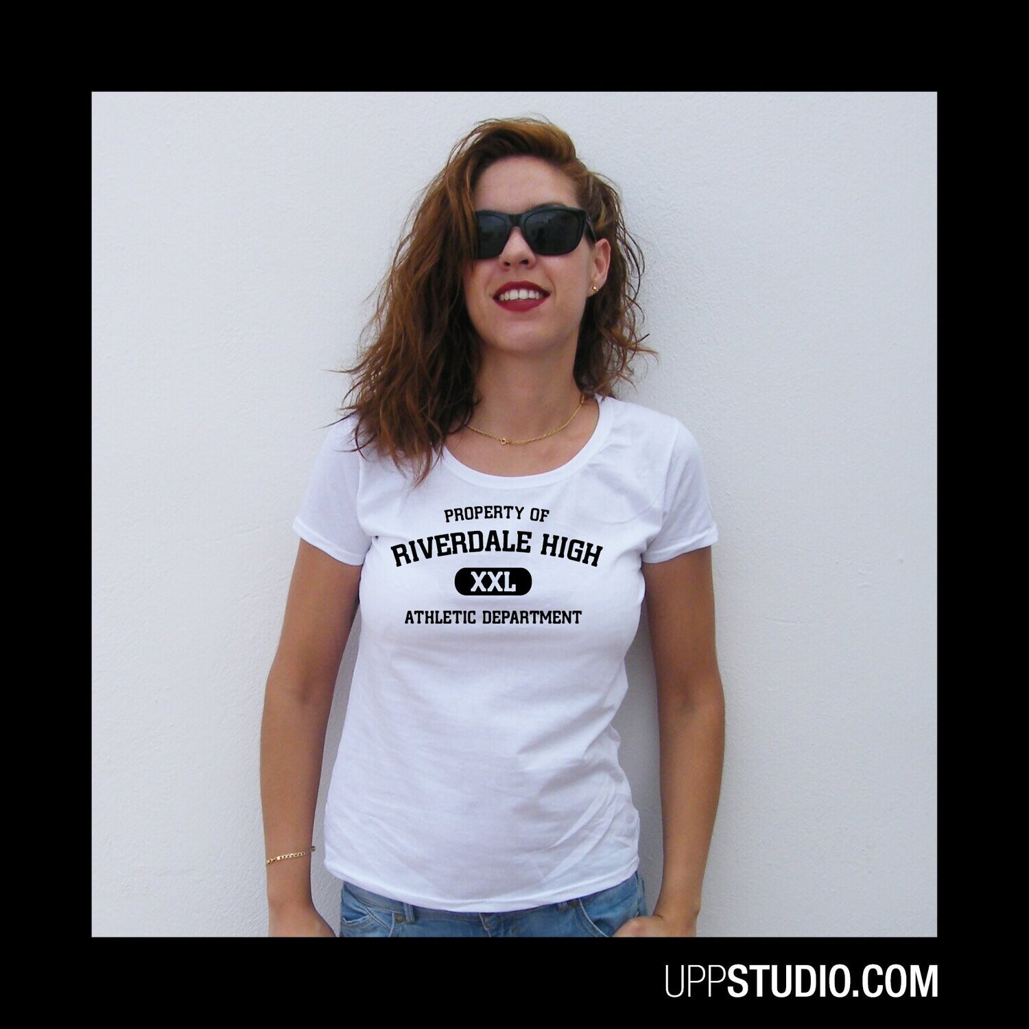 Camiseta Property of Riverdale High XXL Athletic Department, Tallaje: Chica