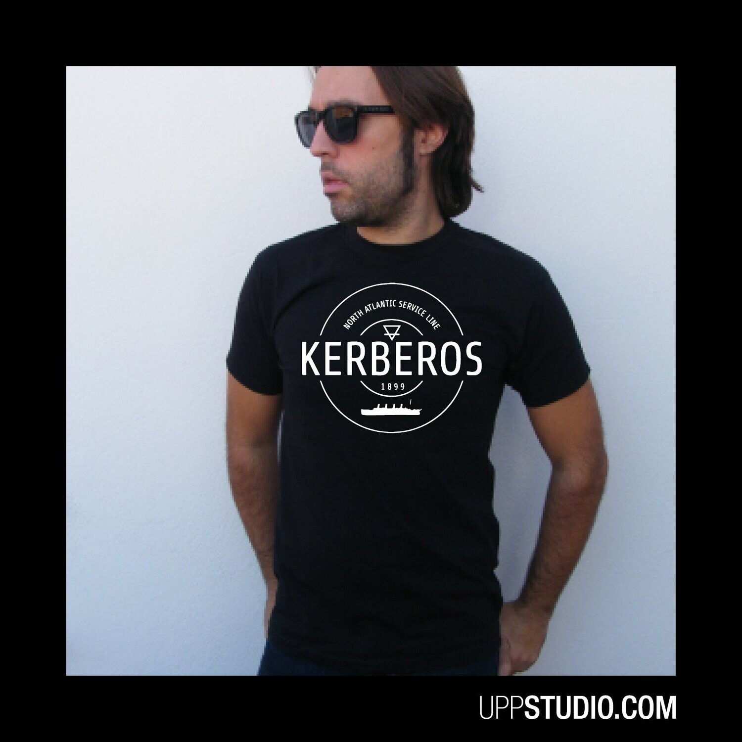 Camiseta 1899 | Kerberos | Netflix, Tallaje: Chico, Color: Negro