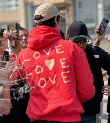 Sudadera Love Love Love | Shawn Mendes