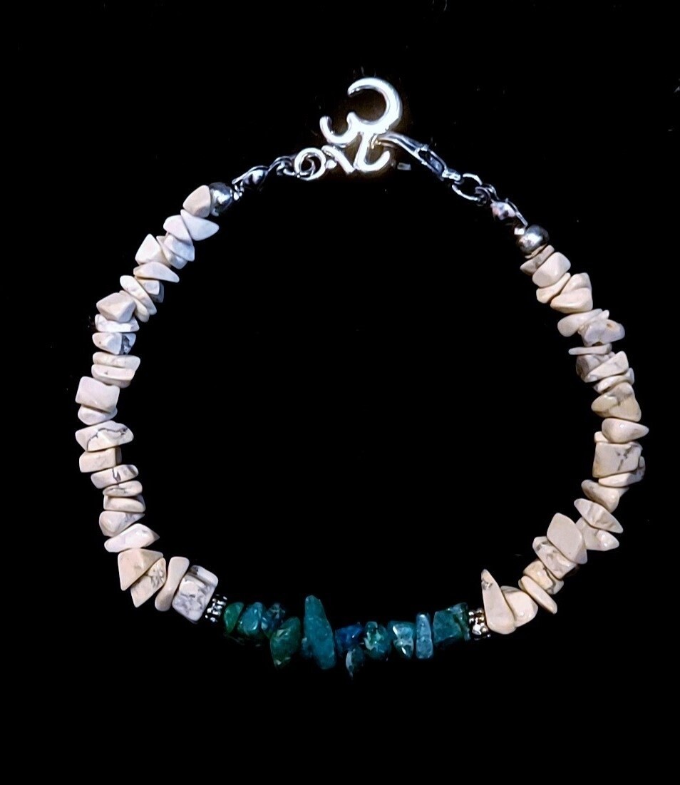 Howlite &amp; Jade Beaded Bracelet