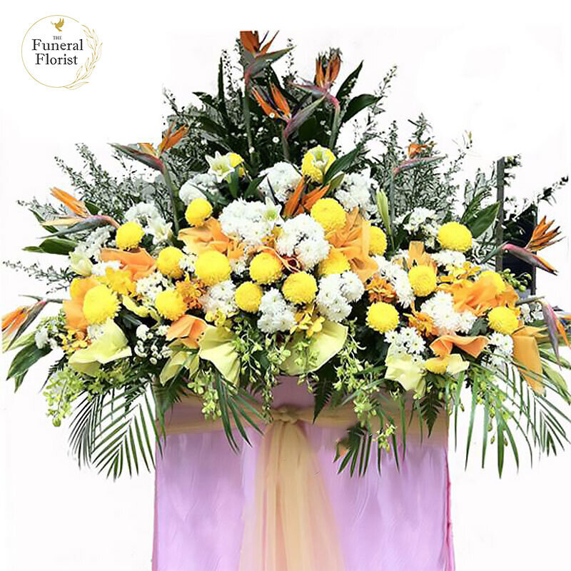 Paradise of Peace Wreath