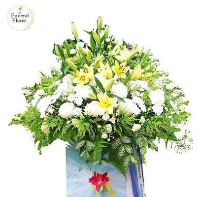 Fresh Bloom Wreath