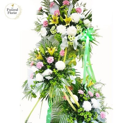 Gentle Touch Wreath