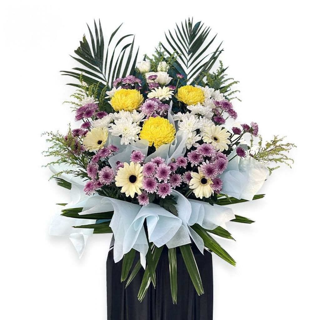 Serenity in Bloom Wreath