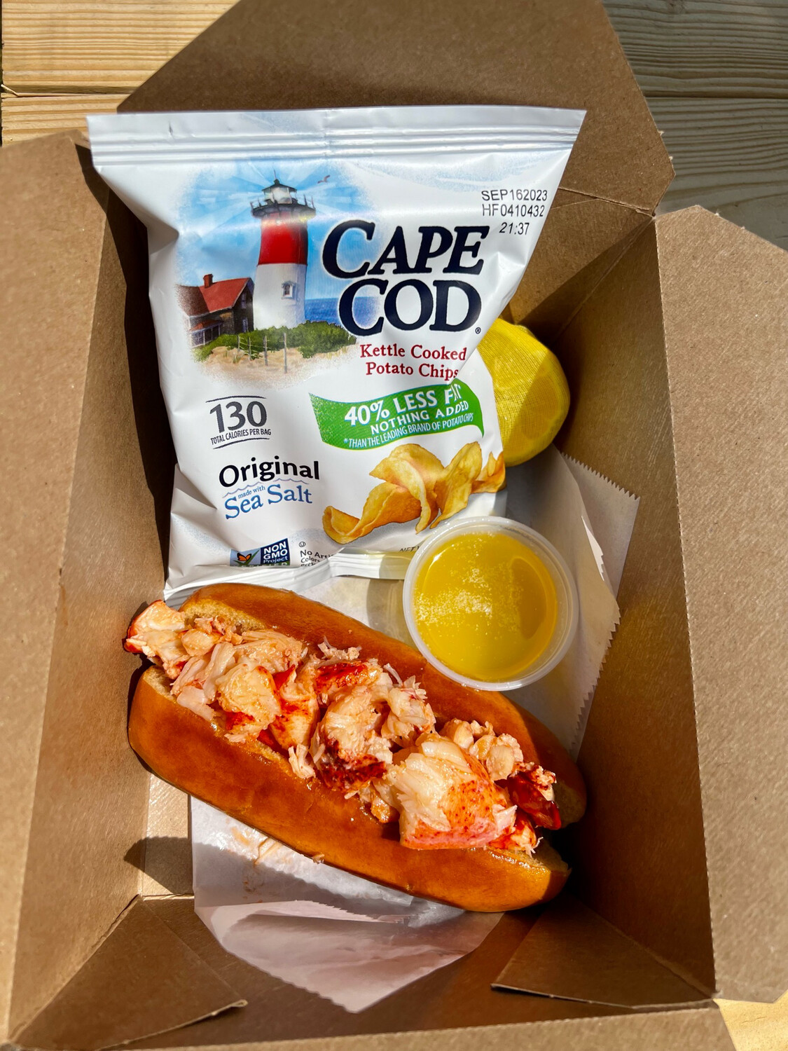 LOBSTER ROLL MEAL