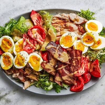 Grilled Chicken Cobb Salad w/Bacon