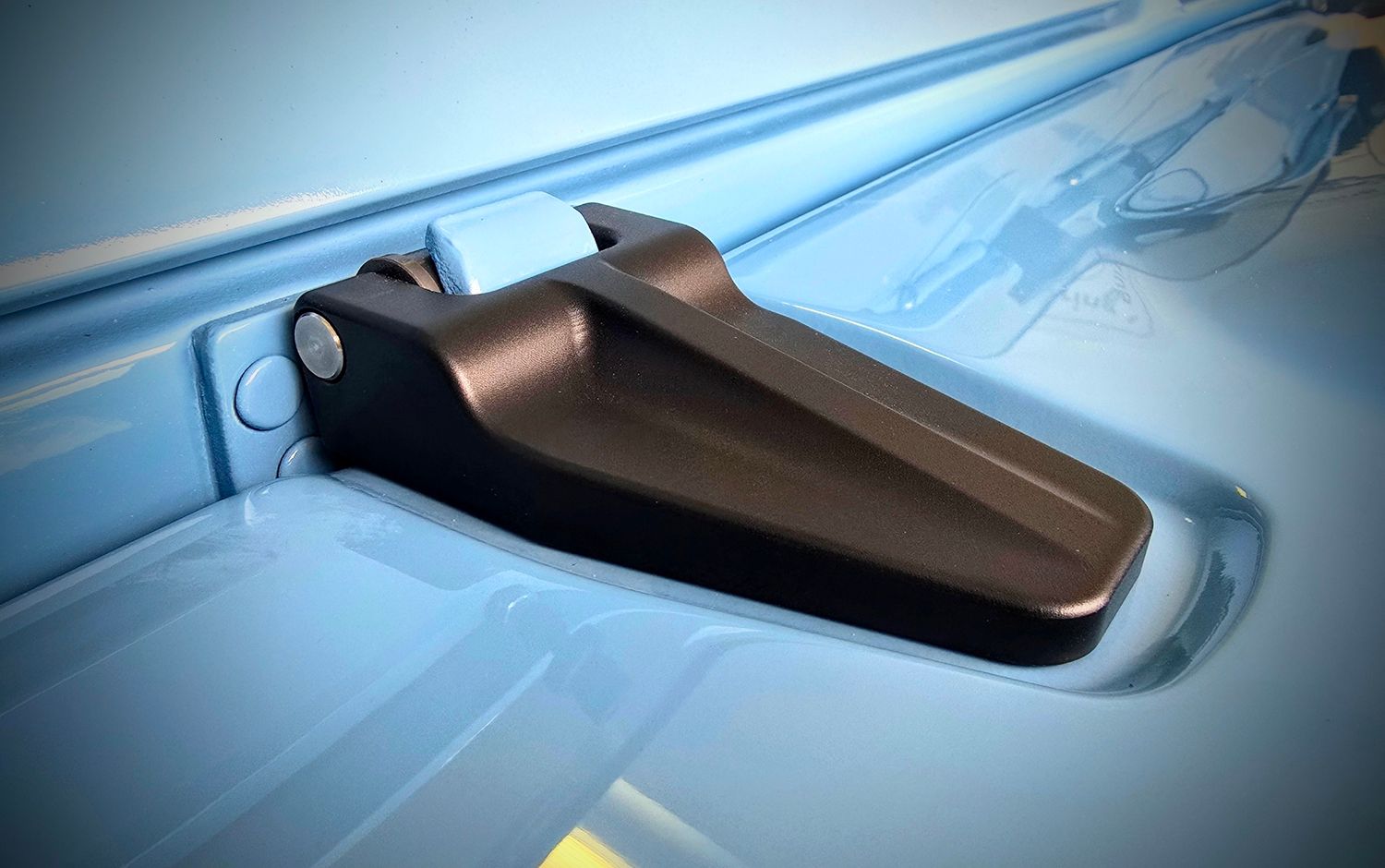 Land Rover Defender Security Bonnet Hinge Set (Black)