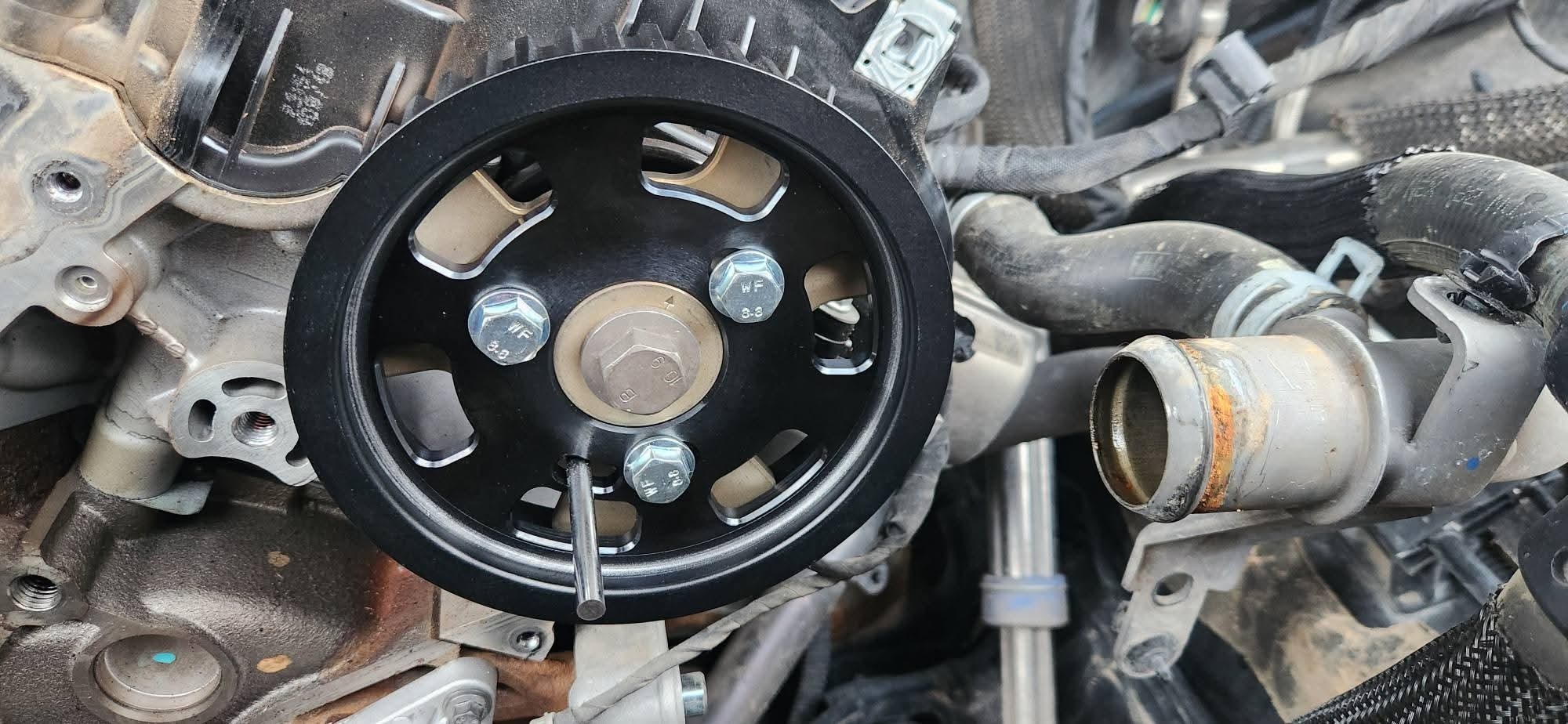 Land Rover Discovery 2.7 / 3.0 TDV6 Cam Pulley RH version