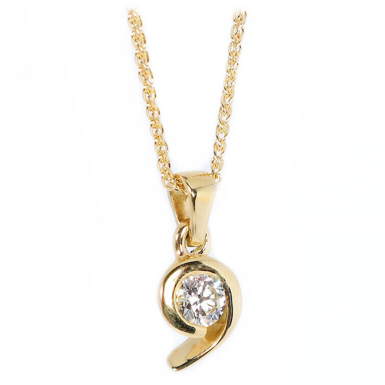 18ct Gold Diamond Pucci Pendant