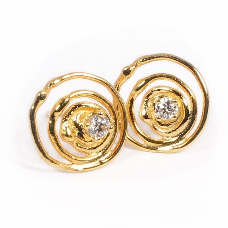 18ct Gold Claw Set Diamond Montana Swirl Stud Earrings