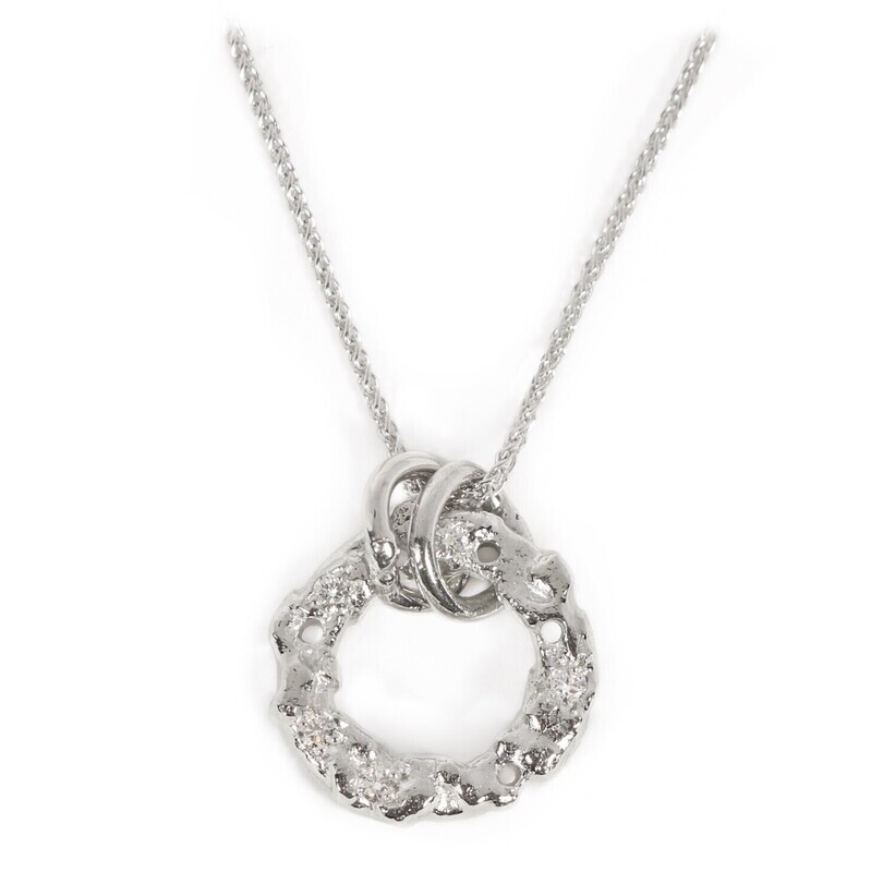 Platinum Diamond Filigree Pendant (18mm diameter)