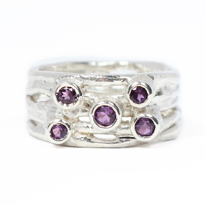 Silver 2,5mm Amethyst Cyclone 5 Ring