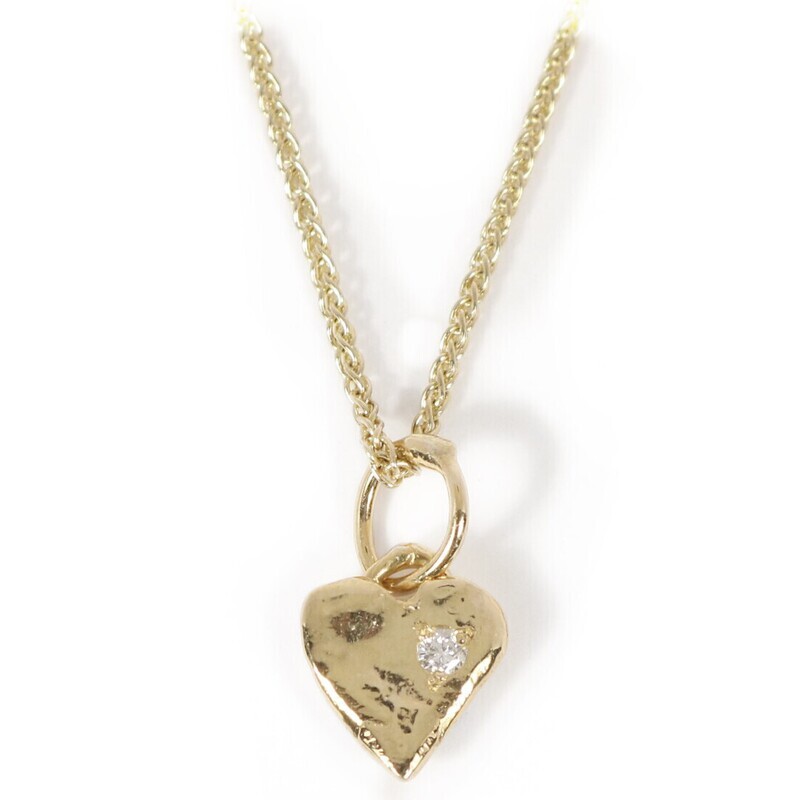 9ct Gold Diamond Heart Pendant (10mm wide)
