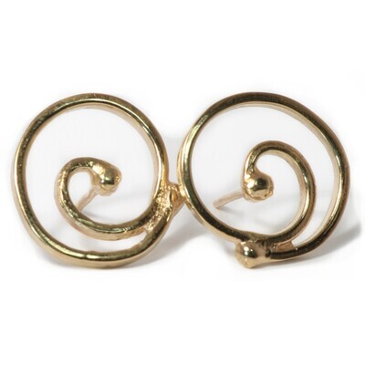 9ct Gold Entranced Stud Earrings (17mm wide)