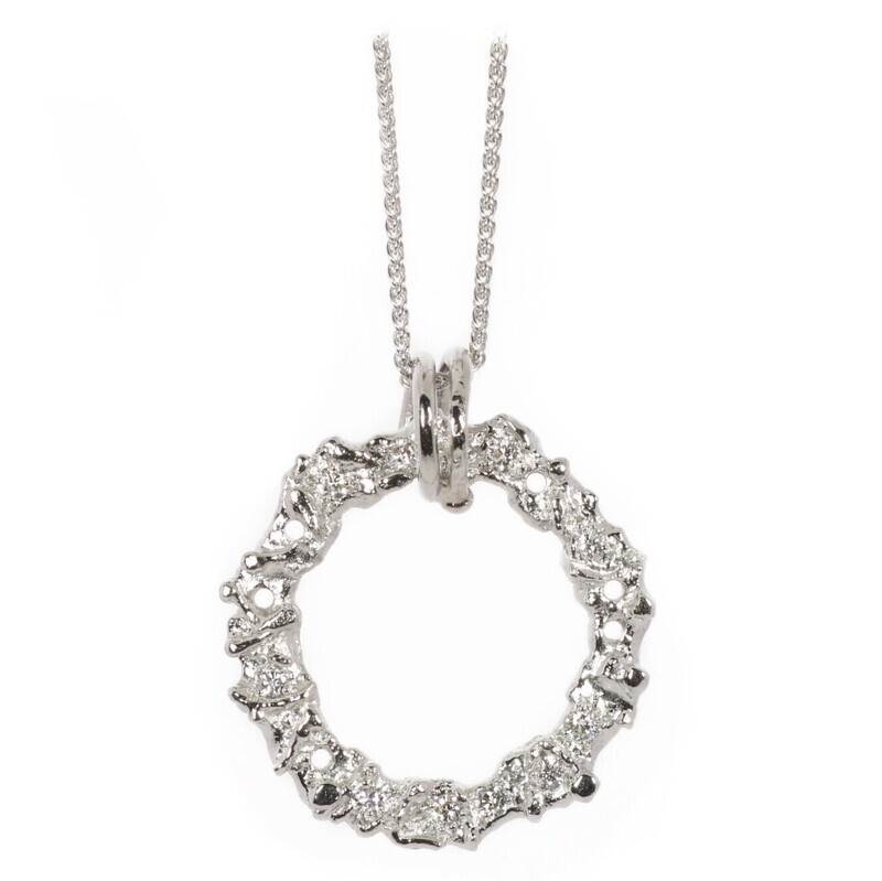 Platinum Diamond Filigree Pendant (28mm diameter)