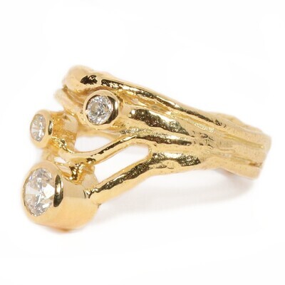 18ct Gold Diamond Fine Twister Ring