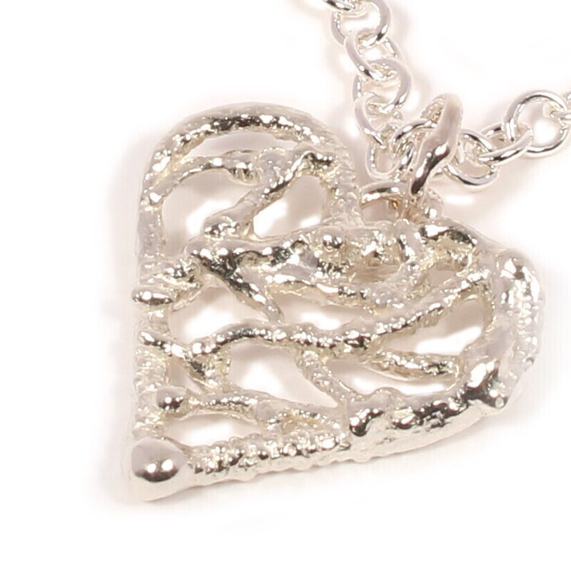 Silver Birdsnest Heart Pendant &amp; Chain (20mm wide)