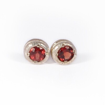 Silver Cyclone Garnet Stud Earrings