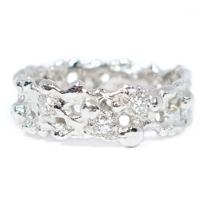 18ct White Gold Diamond Filigree Ring