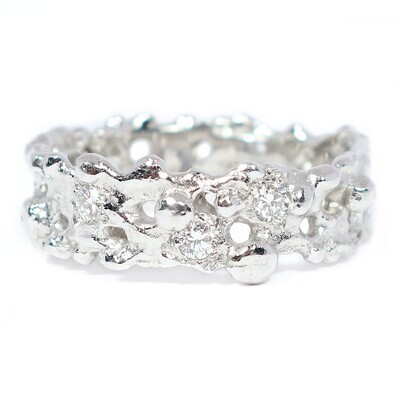 18ct White Gold Diamond Filigree Ring