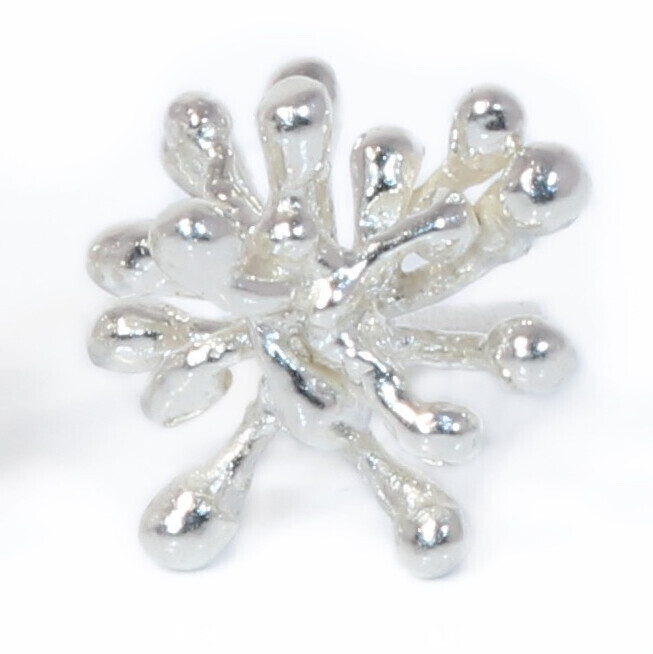 Silver Ivy Flower Stud Earrings
