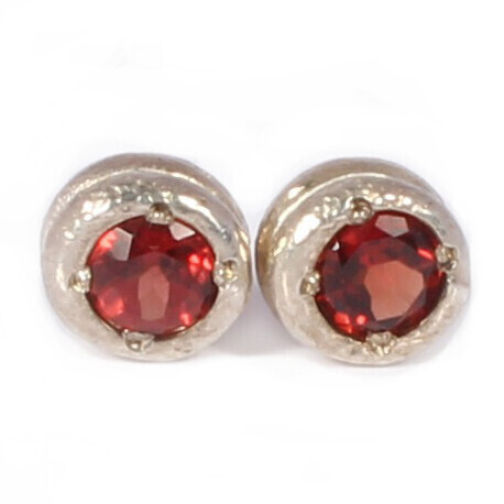 Silver Cyclone Garnet Stud Earrings
