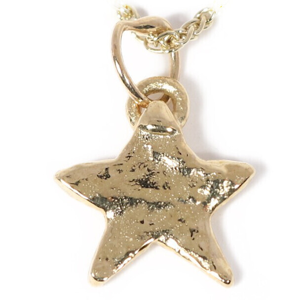 9ct Gold Star Pendant (11mm wide)