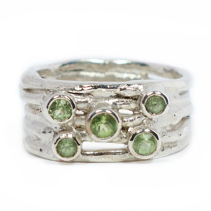 Silver Peridot Cyclone 5 Ring