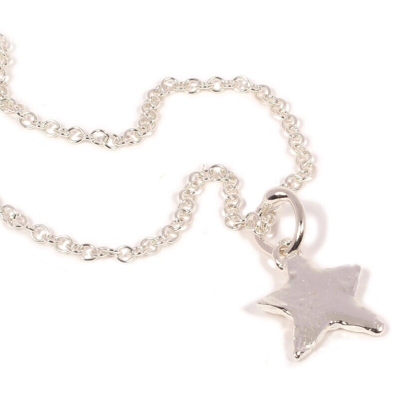 Silver Star Pendant &amp; Chain (15mm wide)