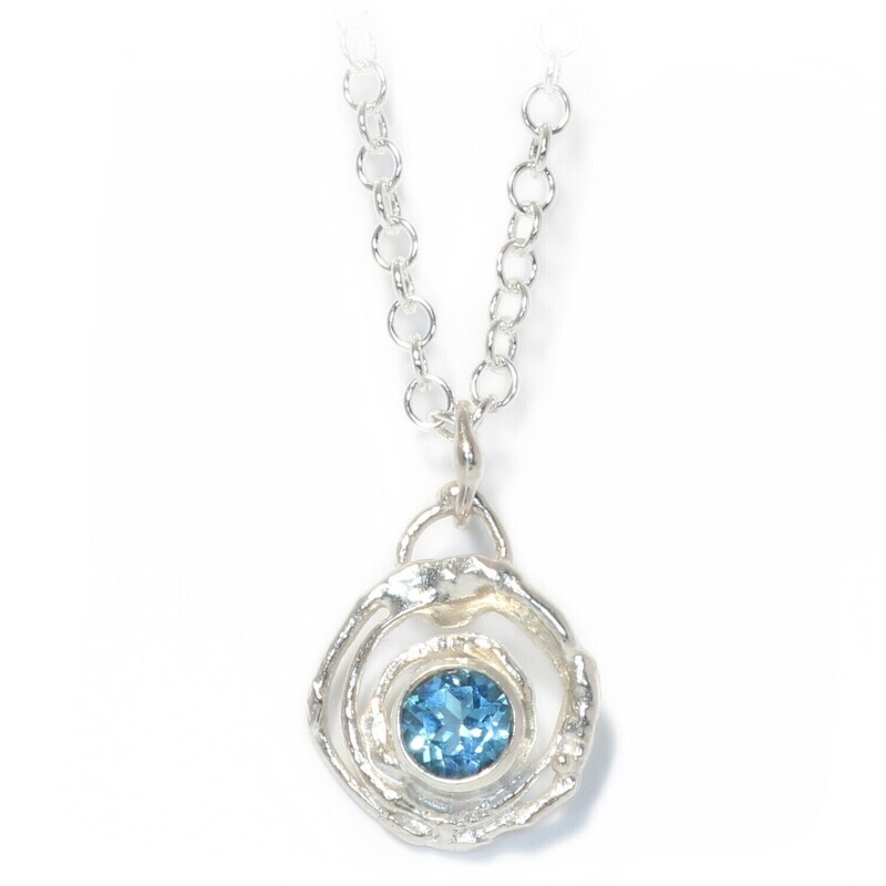 Silver Swiss Blue Topaz Montana Swirl Pendant &amp; Chain