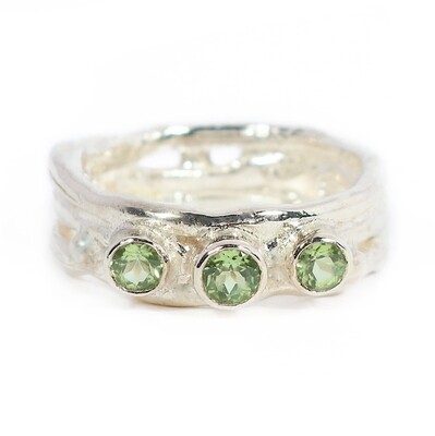 Silver Peridot Cyclone 3 Ring