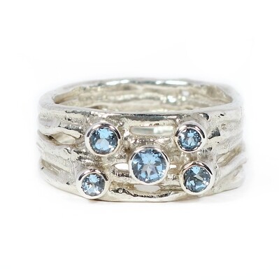 Silver 2,5mm Sky Blue Topaz Cyclone 5 Ring
