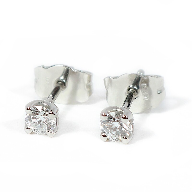 Platinum Claw Set Diamond 0.32ct Stud Earrings