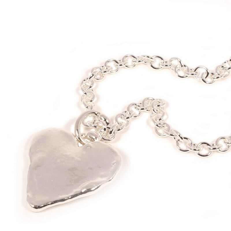 Silver Heart Pendant &amp; Chain (20mm wide)