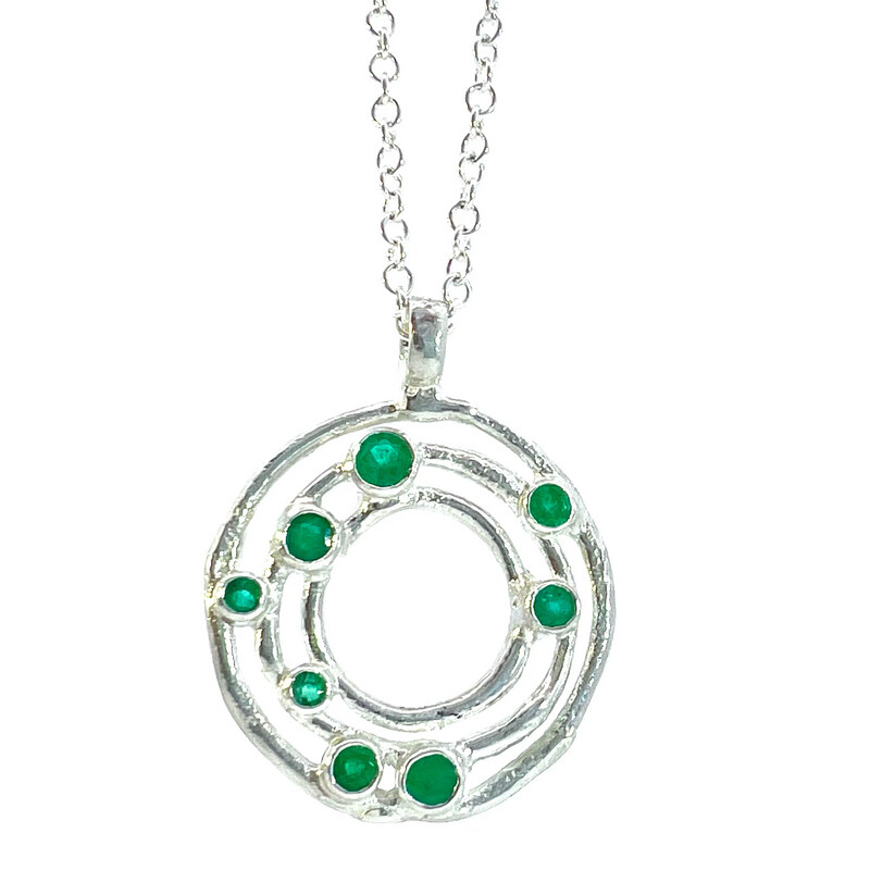 Silver Emerald Cyclone 3 25mm Pendant &amp; Chain