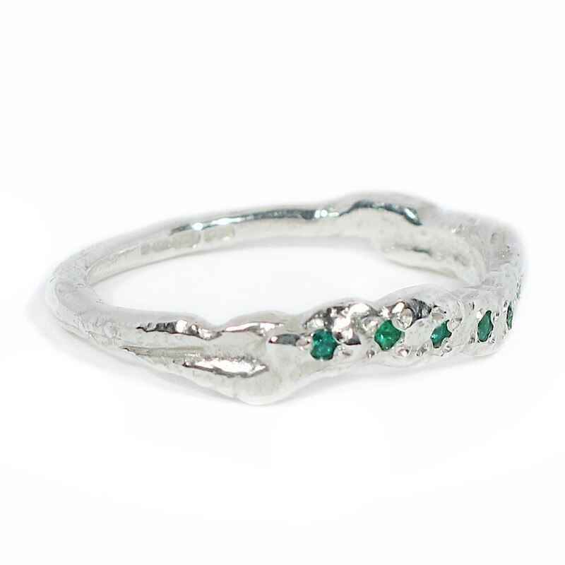Silver Emerald One Side Filigree Ring