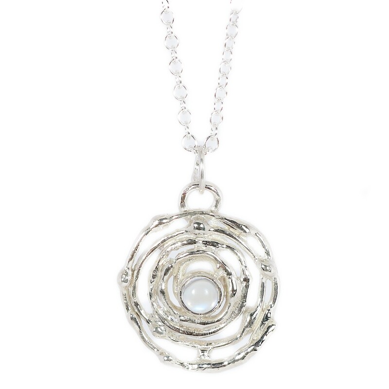 Silver Moonstone Montana Swirl Pendant &amp; Chain (20mm)
