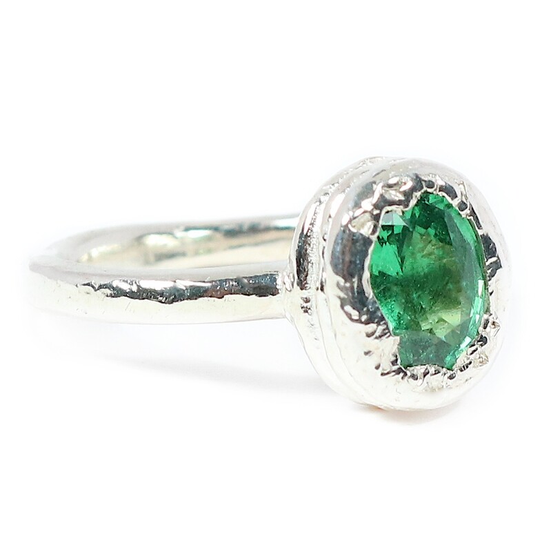 Silver Tsavorite Large Oval Tutti Fruiti Ring