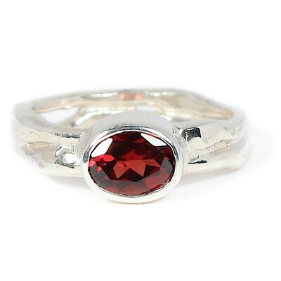 Silver Oval Garnet Cyclone 2 Ring