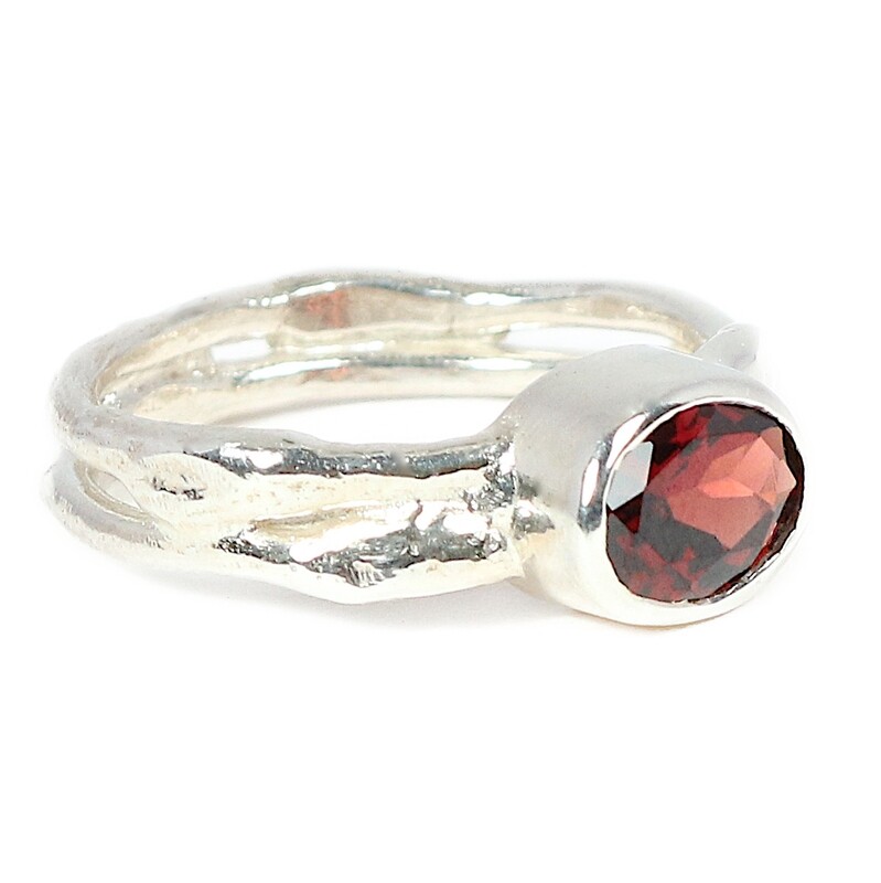 Silver Oval Garnet Cyclone 2 Ring