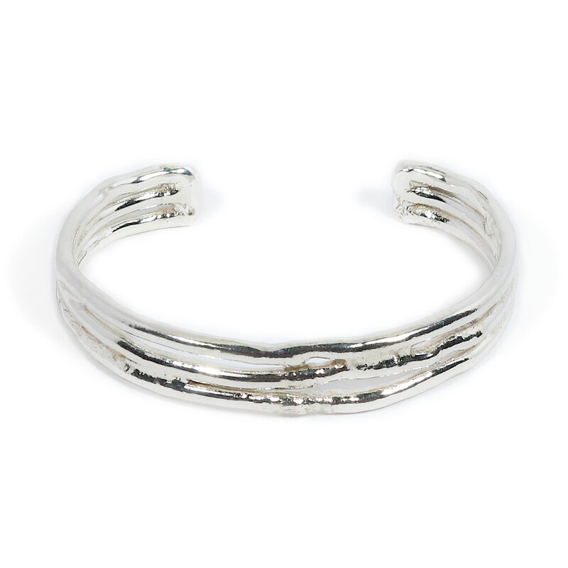 Silver Cyclone 3 Bangle Side - Fitting