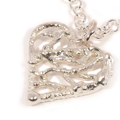 Silver Birdsnest Heart Pendant &amp; Chain (12mm wide)
