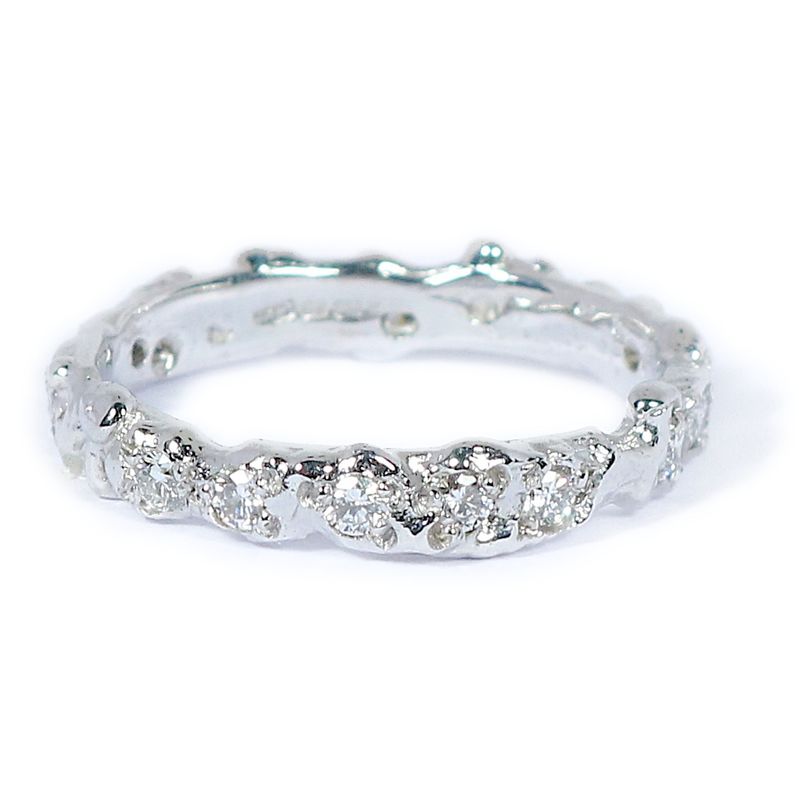 18ct White Gold Filigree Diamond Ring