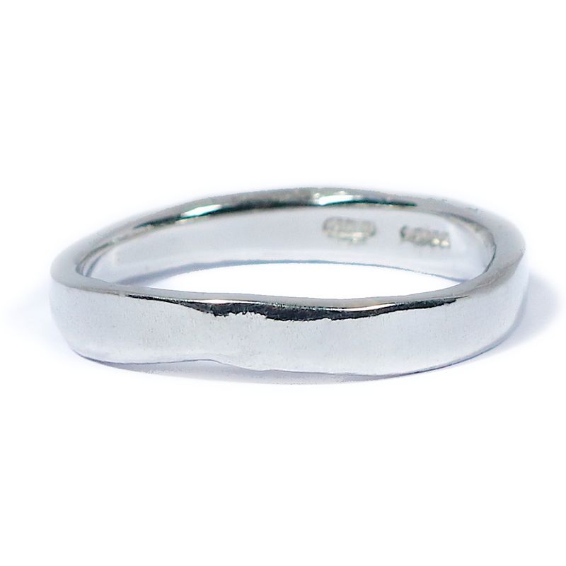 Platinum Typhoon 3mm Ring